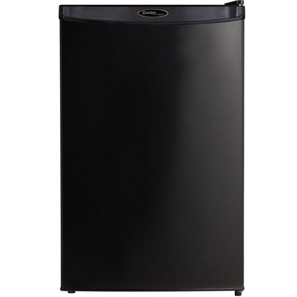 Black 4.4 cu ft Compact Refrigerator B27611