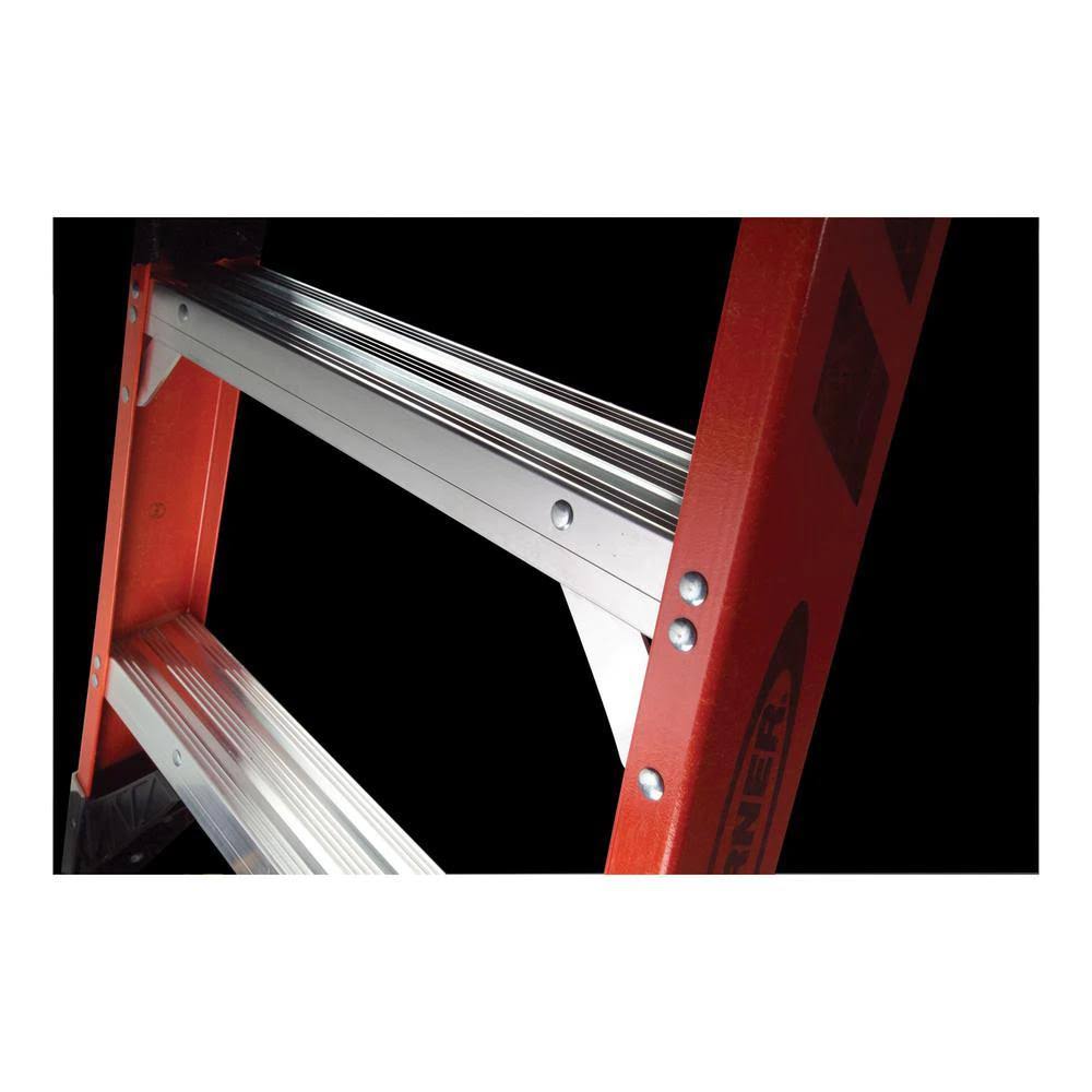 7 ft Fiberglass 375 lb Capacity Stepladder S135610