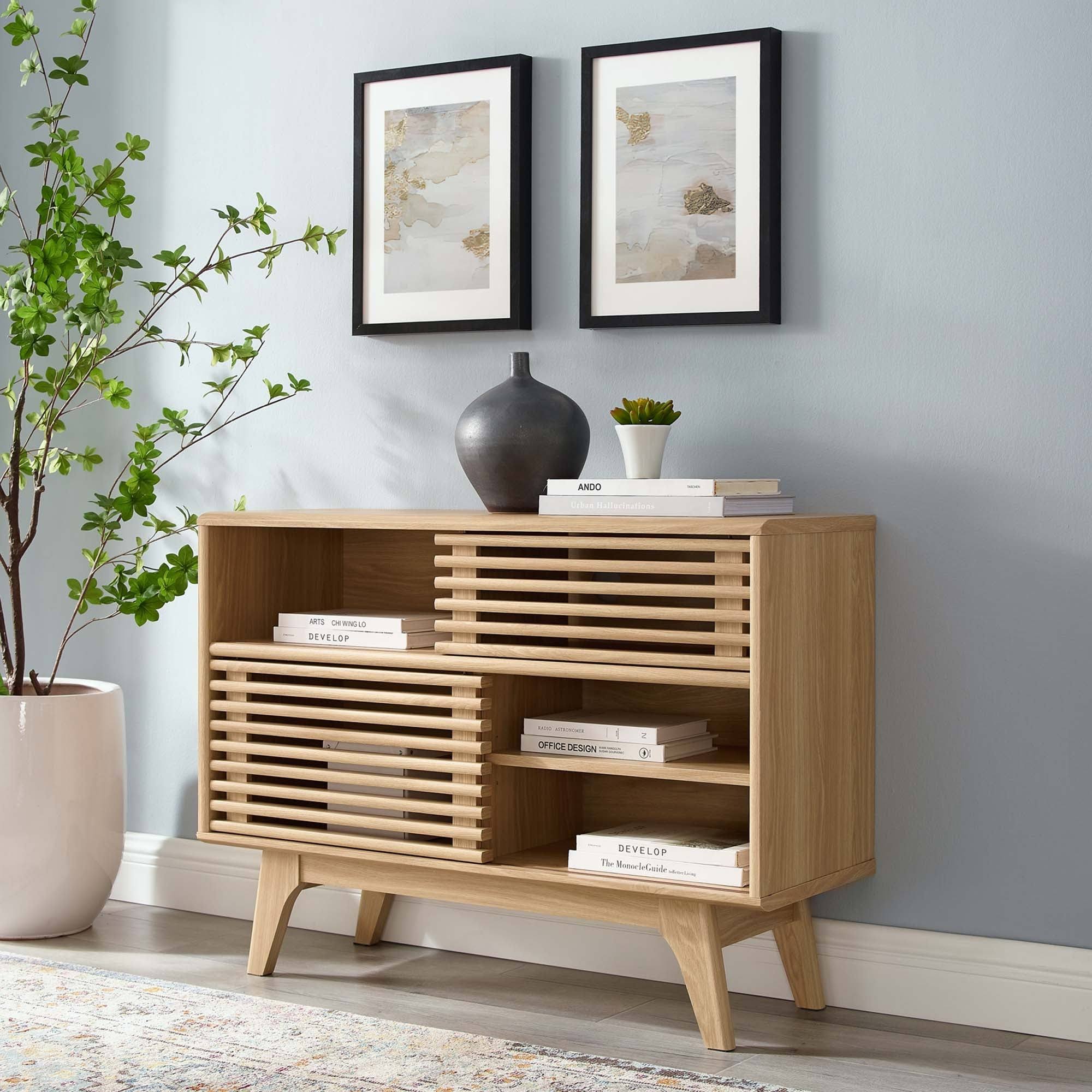Oak Display Stand U51504