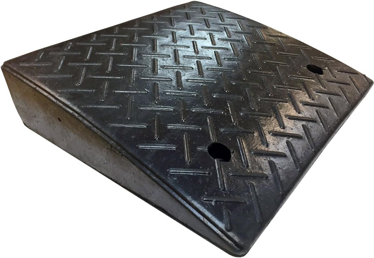 4.3" Rubber Curb Ramp Pack of 2 W733