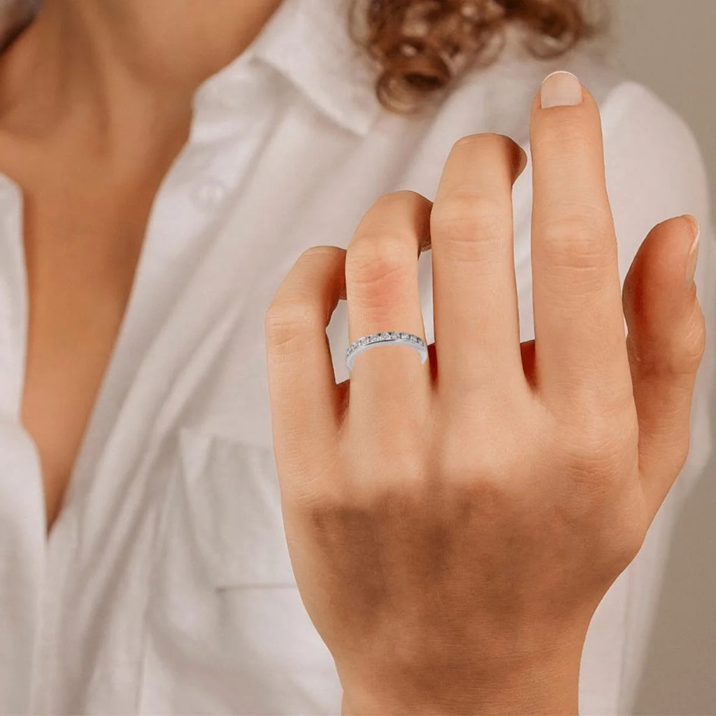 Platinum Diamond Wedding Band E7131