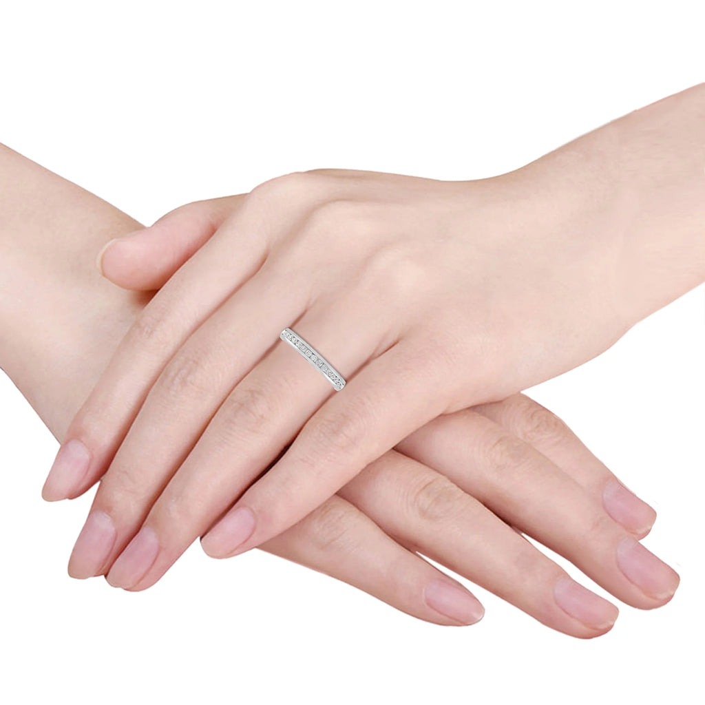 14K White Gold Diamond Stackable Band L601