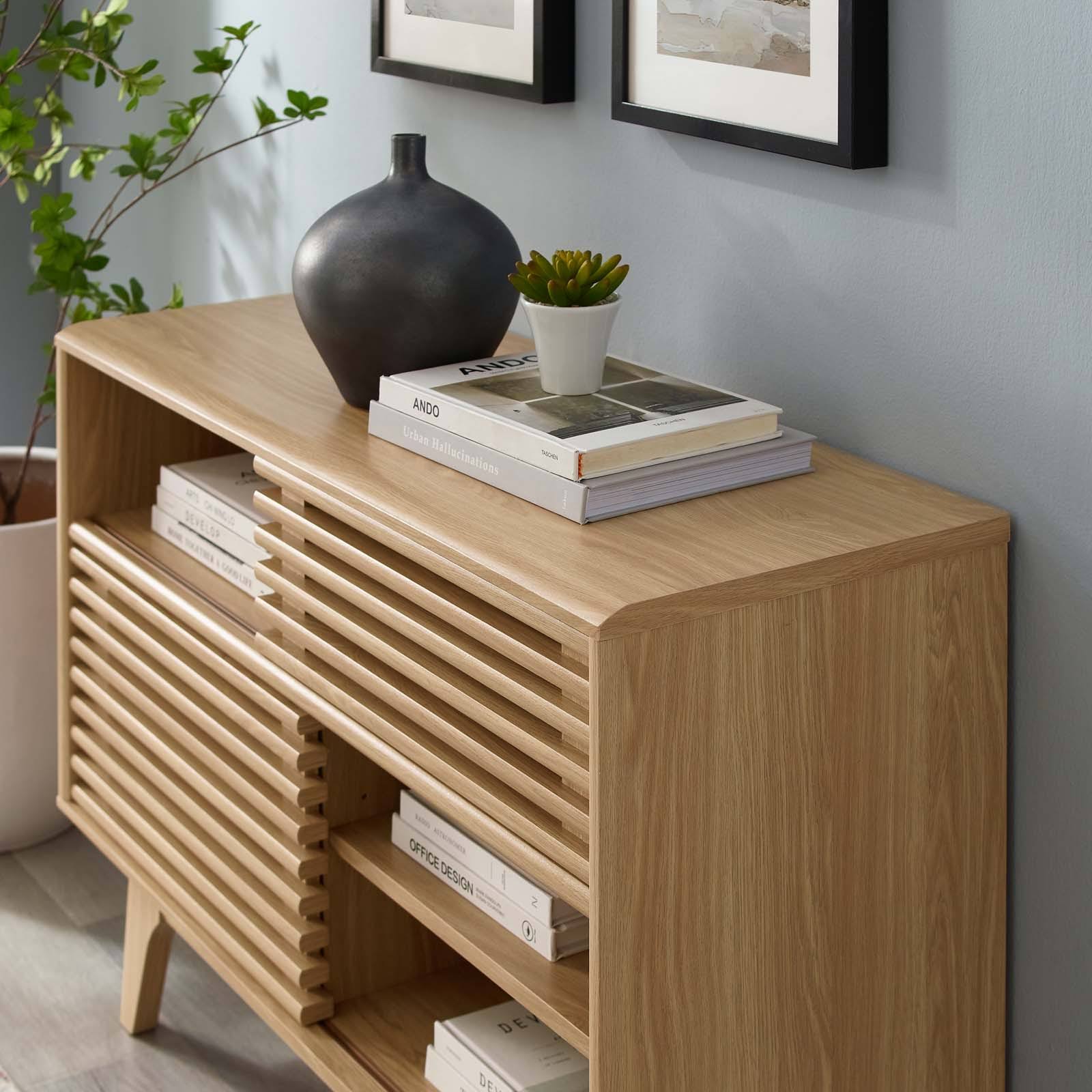 Oak Display Stand U51504
