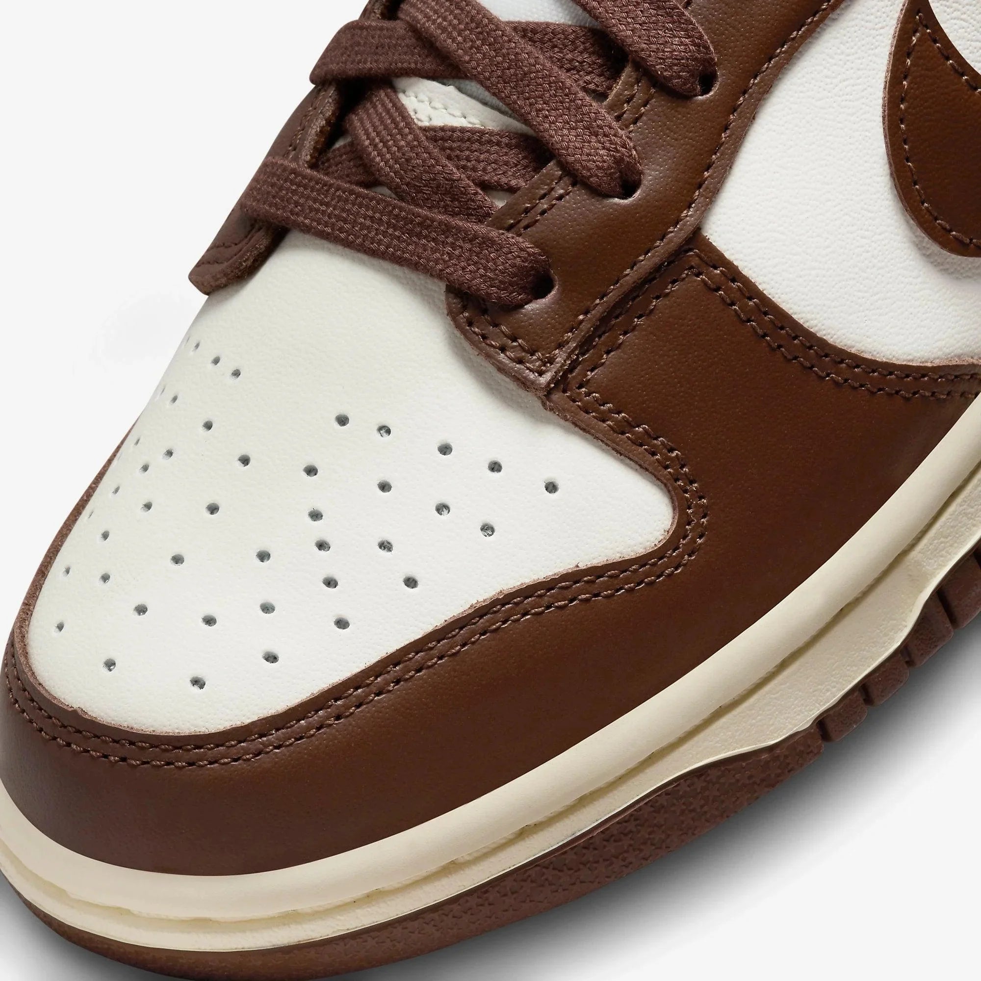 Sail/Cacao Wow-Coconut Milk Women's Low Sneaker G970