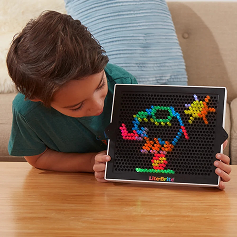 Lite Brite Ultimate Classic & Refill Pack with 14 Templates & 300 Pegs S421940
