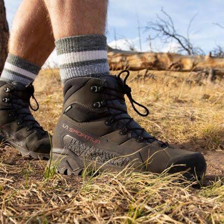 Carbon/Chili Wide Hiking Boots J100141