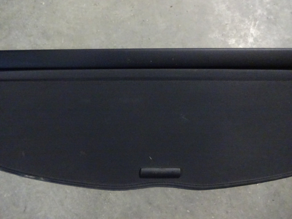 Black Retractable Cargo Cover W25204