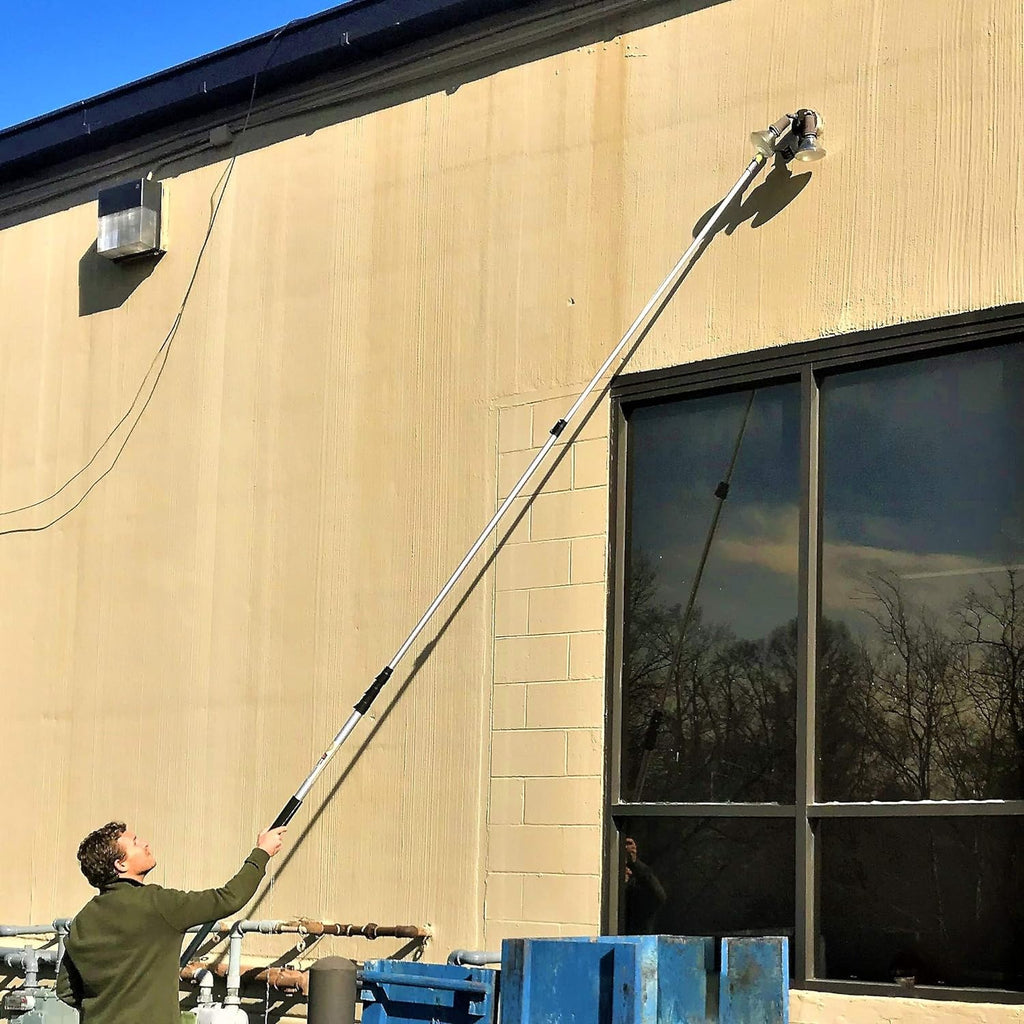 Light Bulb Changer with Telescopic Extension Pole, Suction Cup Style Y2240