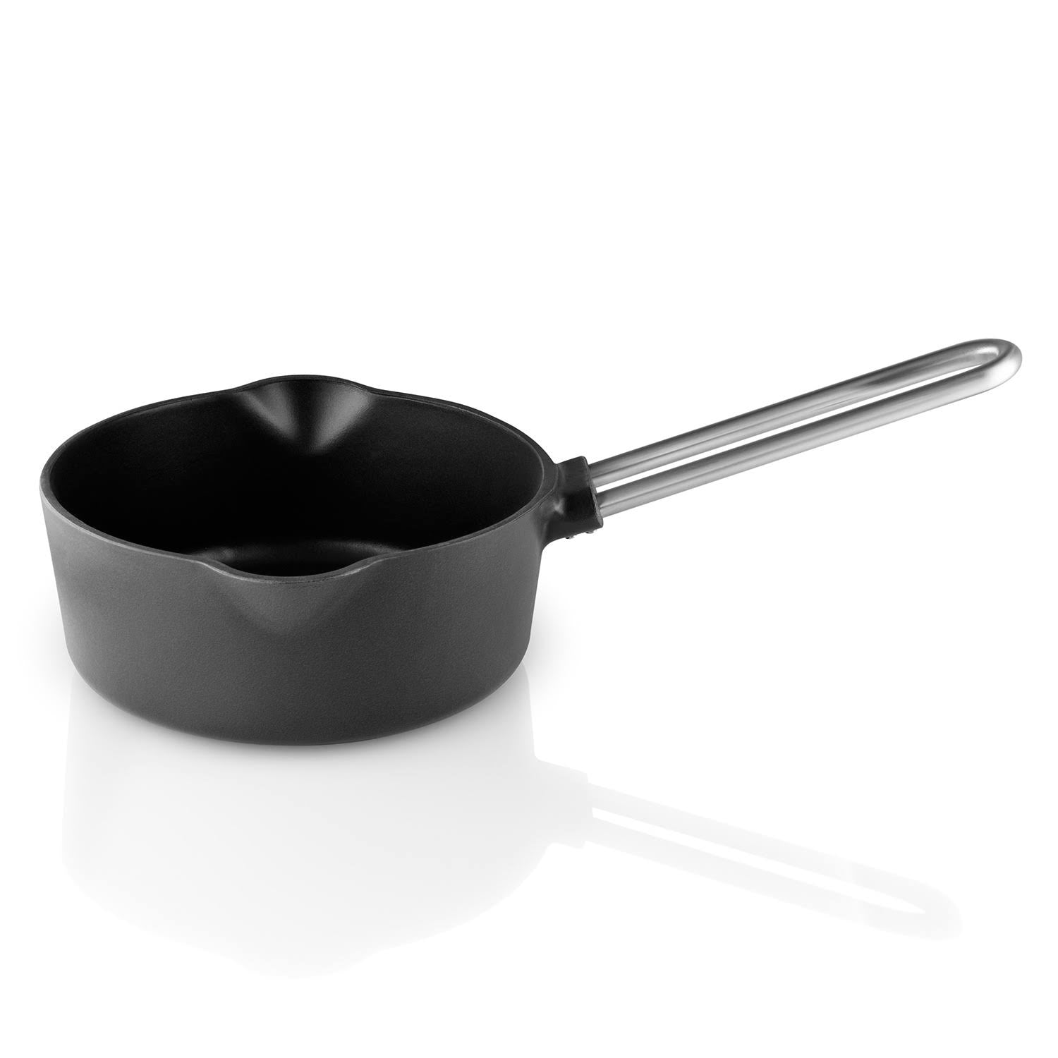 Cast Iron 1.3L Saucepan P8019