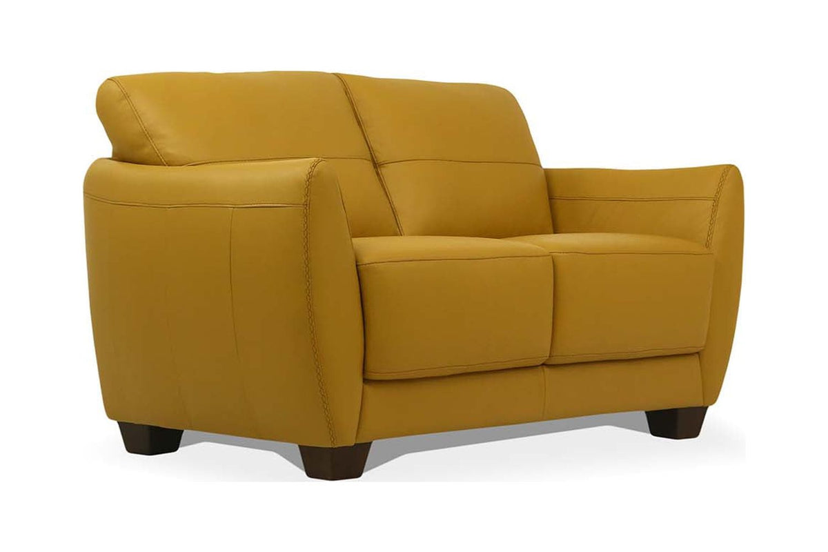 Loveseat Y558