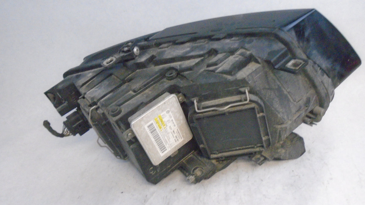 Pre-Owned Audi Q5 Left Driver Xenon HID Head Light Lamp N2402