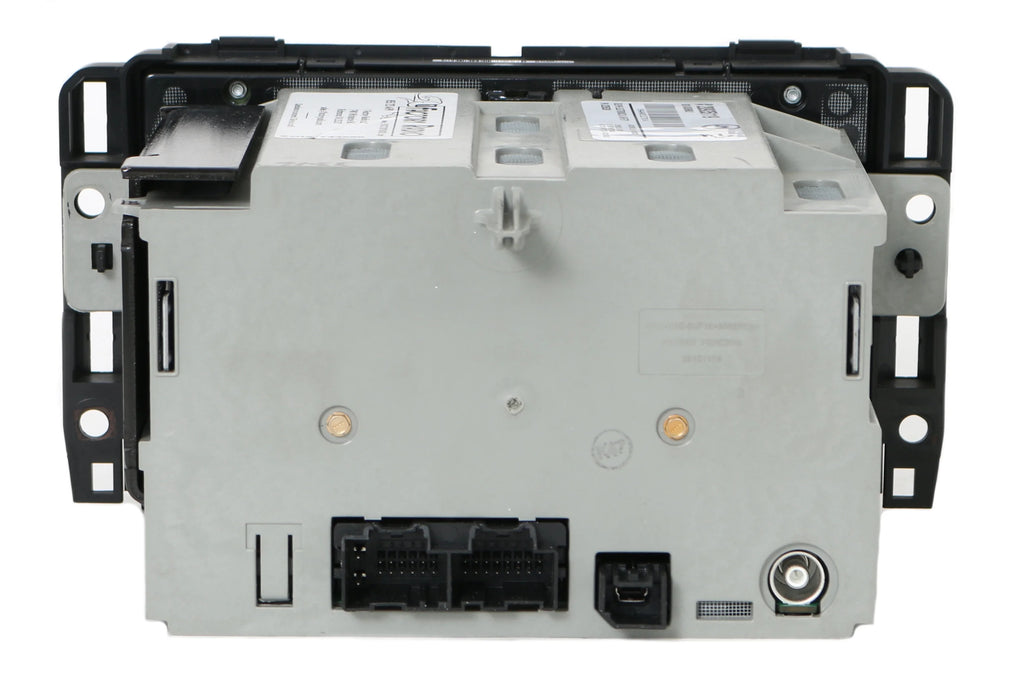 AMFM CD Radio with USB Aux Input X825558